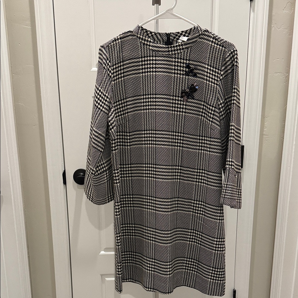 H&M Black and White Plaid Midi Dress